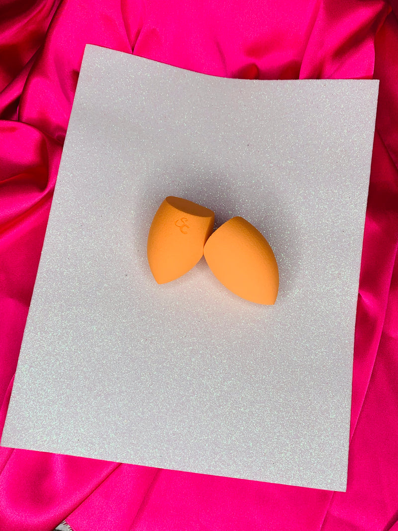 Shakina Cosmetics Sliced Teardrop Sponge