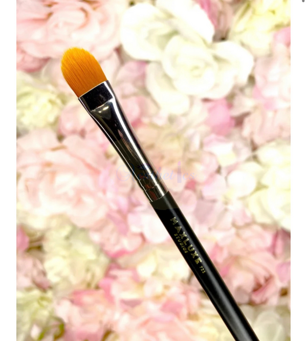 Max Luxe Studios Precision '721' Concealer Brush